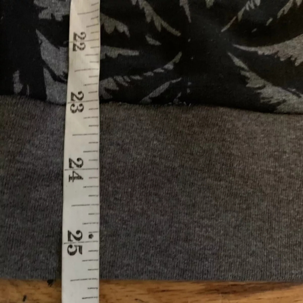 Torrid Size 2 - Picture 5 of 5